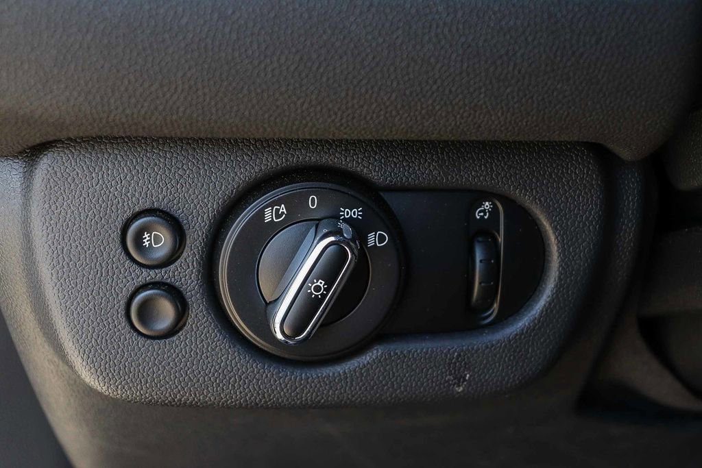 Used 2023 MINI Cooper Clubman S image 26