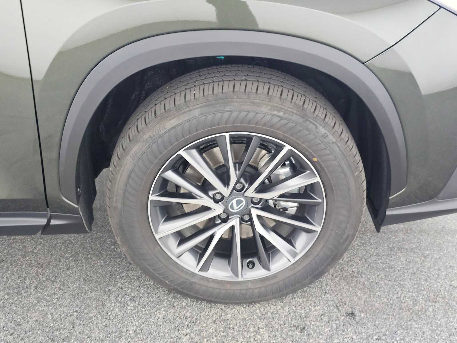 Certified 2026 Lexus NX 350 AWD image 9