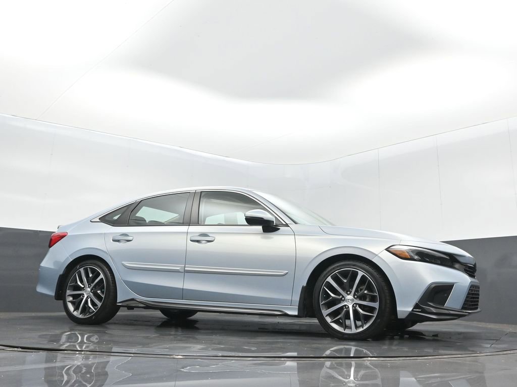 Used 2023 Honda Civic Touring image 29