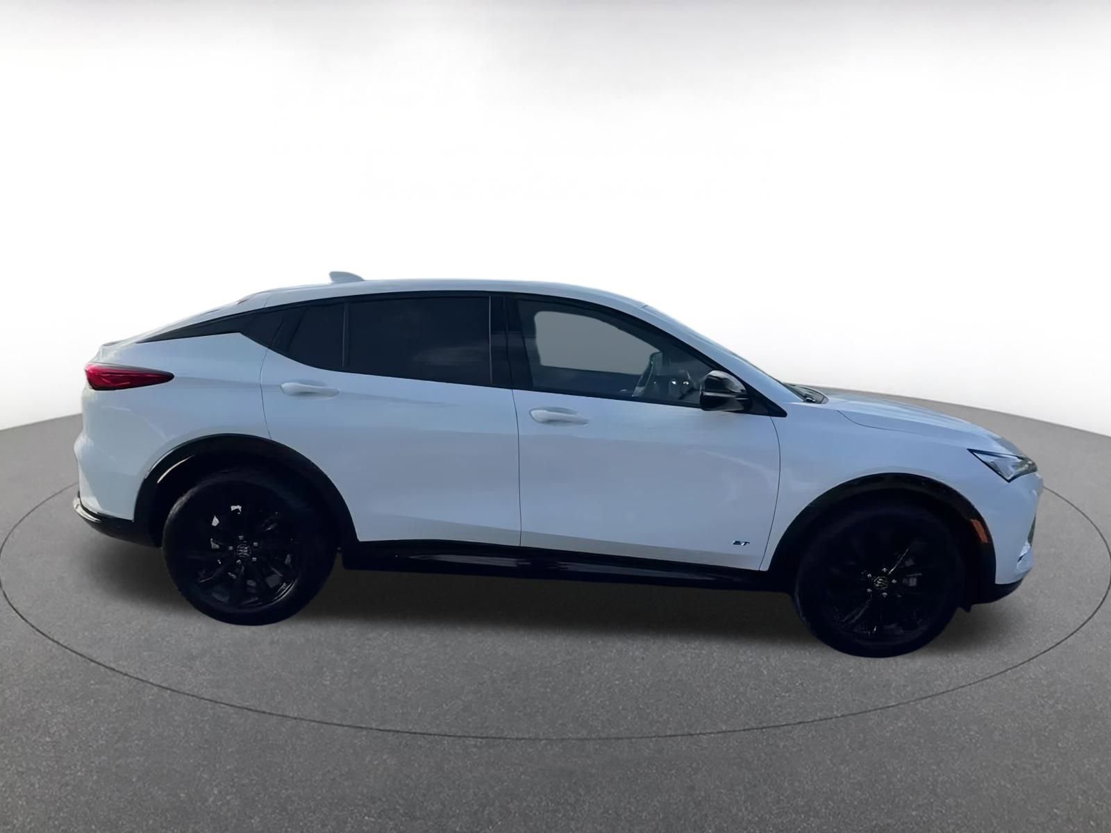 Used 2025 Buick Envista Sport Touring image 16