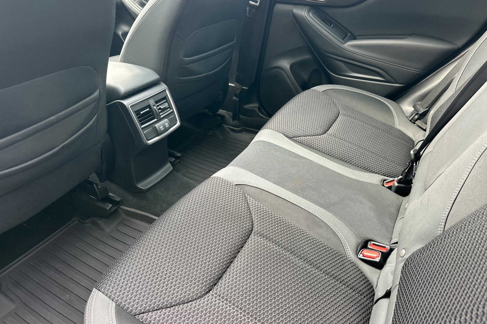 Used 2022 Subaru Forester Premium image 12