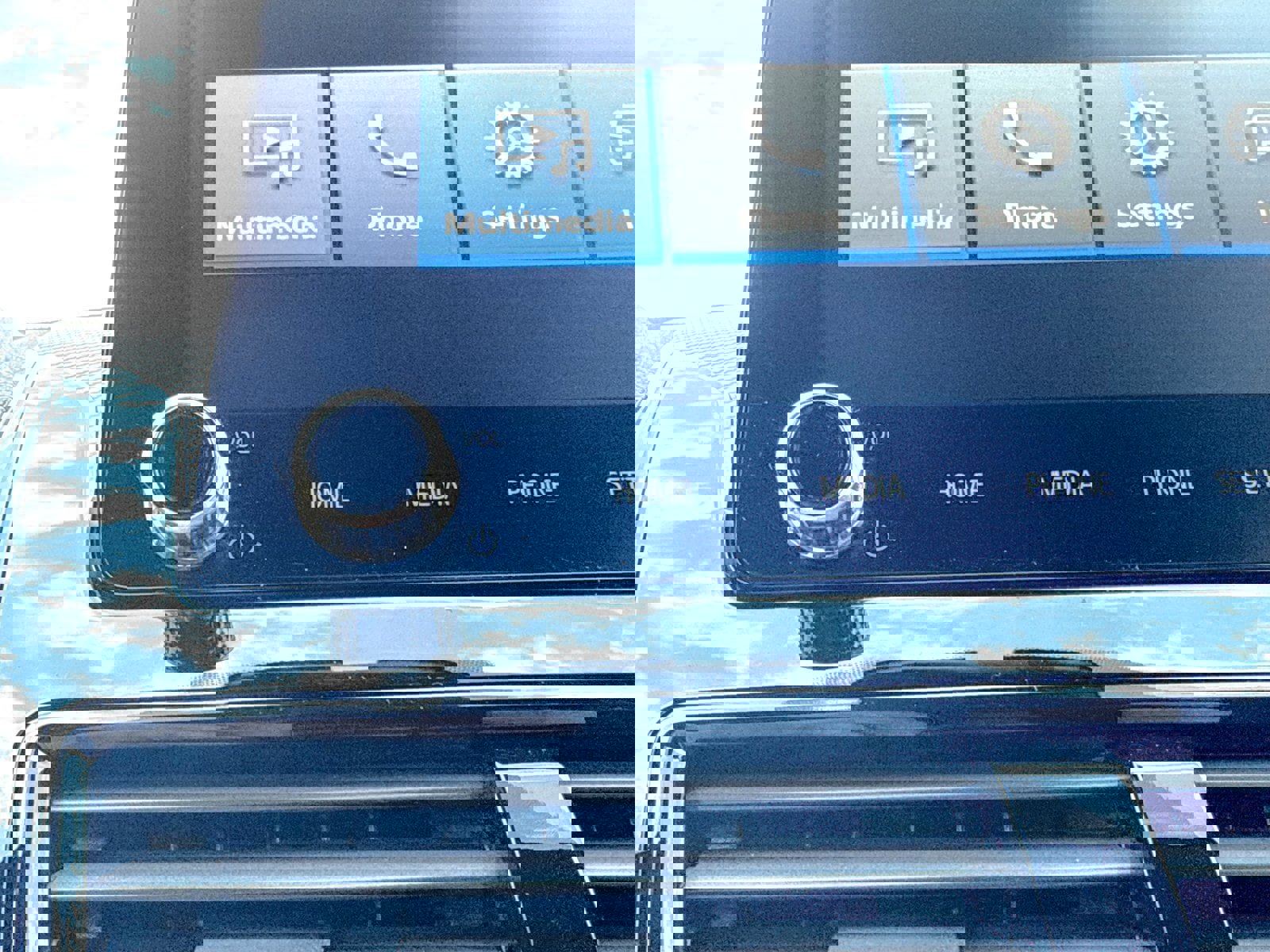 New 2026 Mitsubishi Eclipse Cross Black Edition image 29