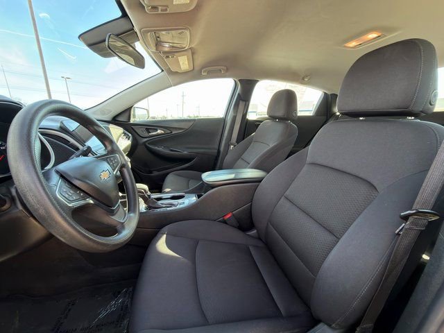 Used 2024 Chevrolet Malibu LT image 22