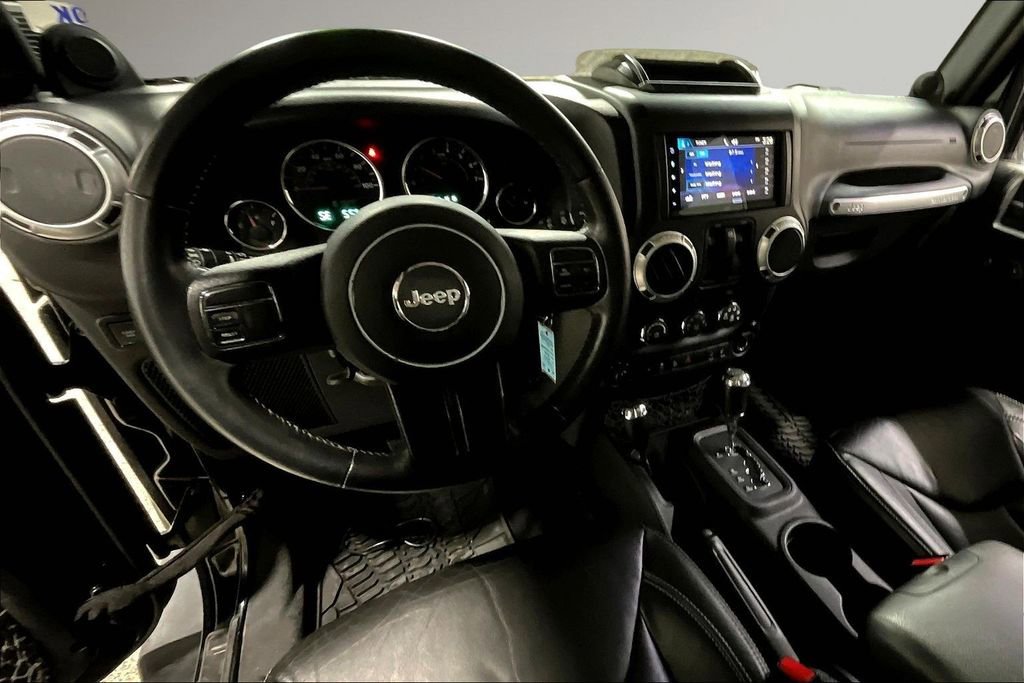Used 2013 Jeep Wrangler Rubicon w/ PWR Convenience Group image 8