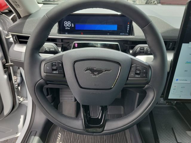 Used 2023 Ford Mustang Mach-E Select RWD image 22