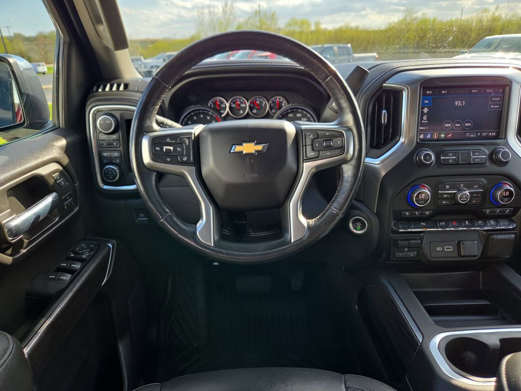 Certified 2022 Chevrolet Silverado 1500 LTZ AWD/4WD image 12