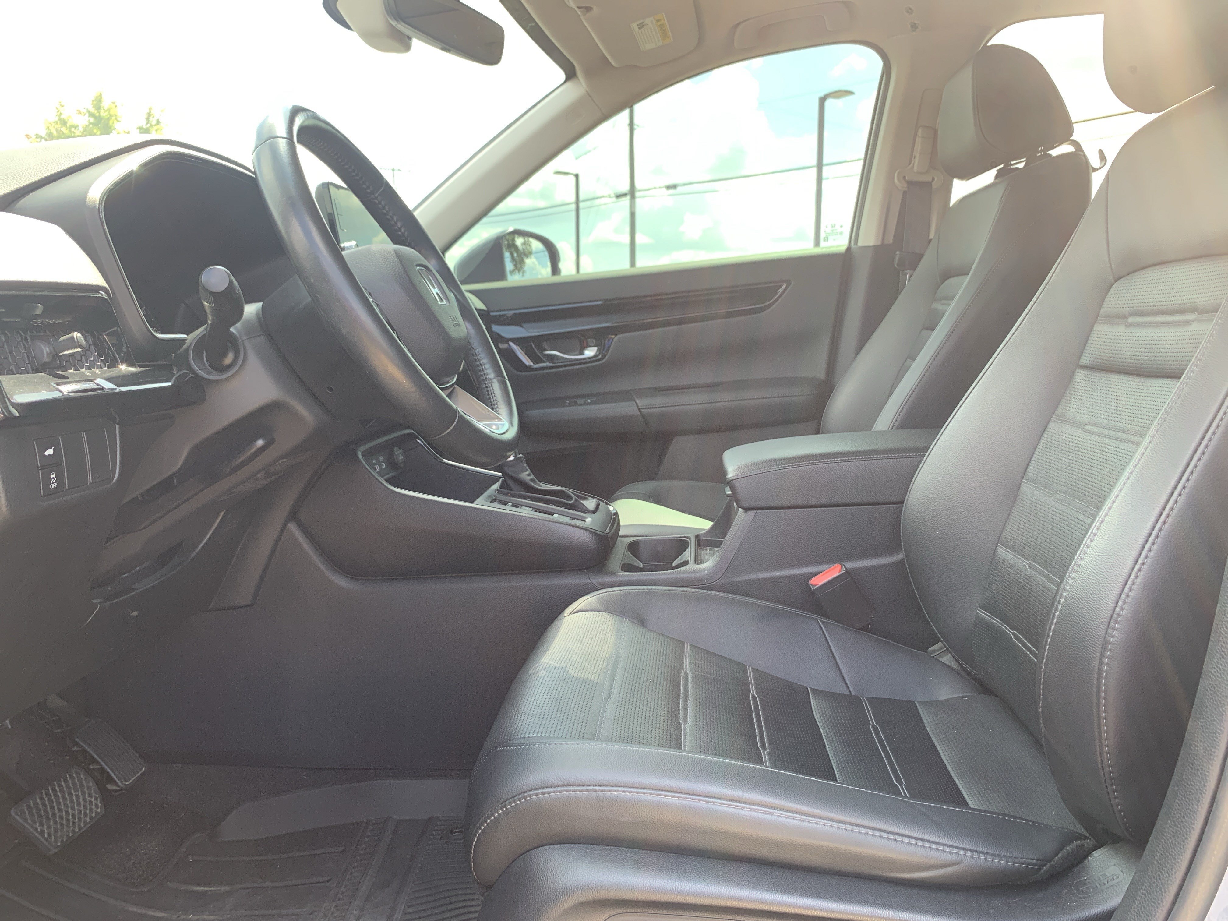 Used 2023 Honda CR-V EX-L image 16