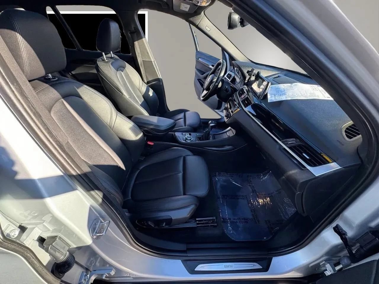 Used 2018 BMW X1 xDrive28i AWD/4WD image 19