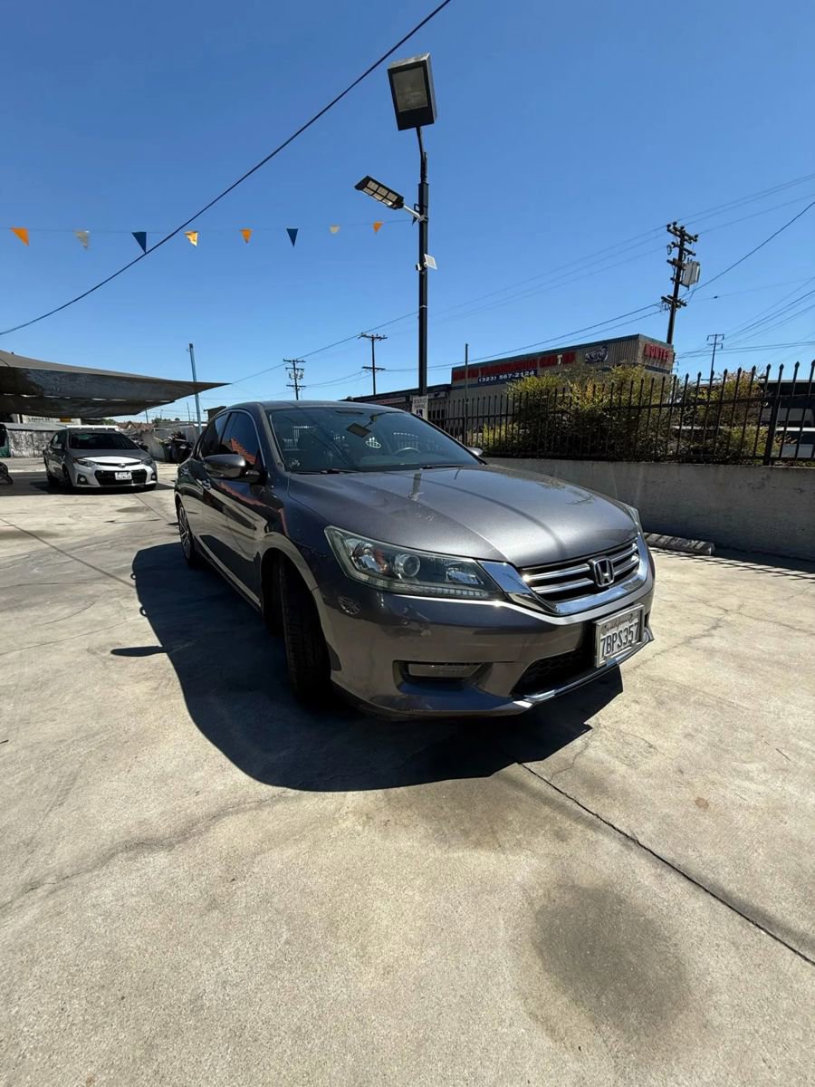 Used 2014 Honda Accord Sport image 3