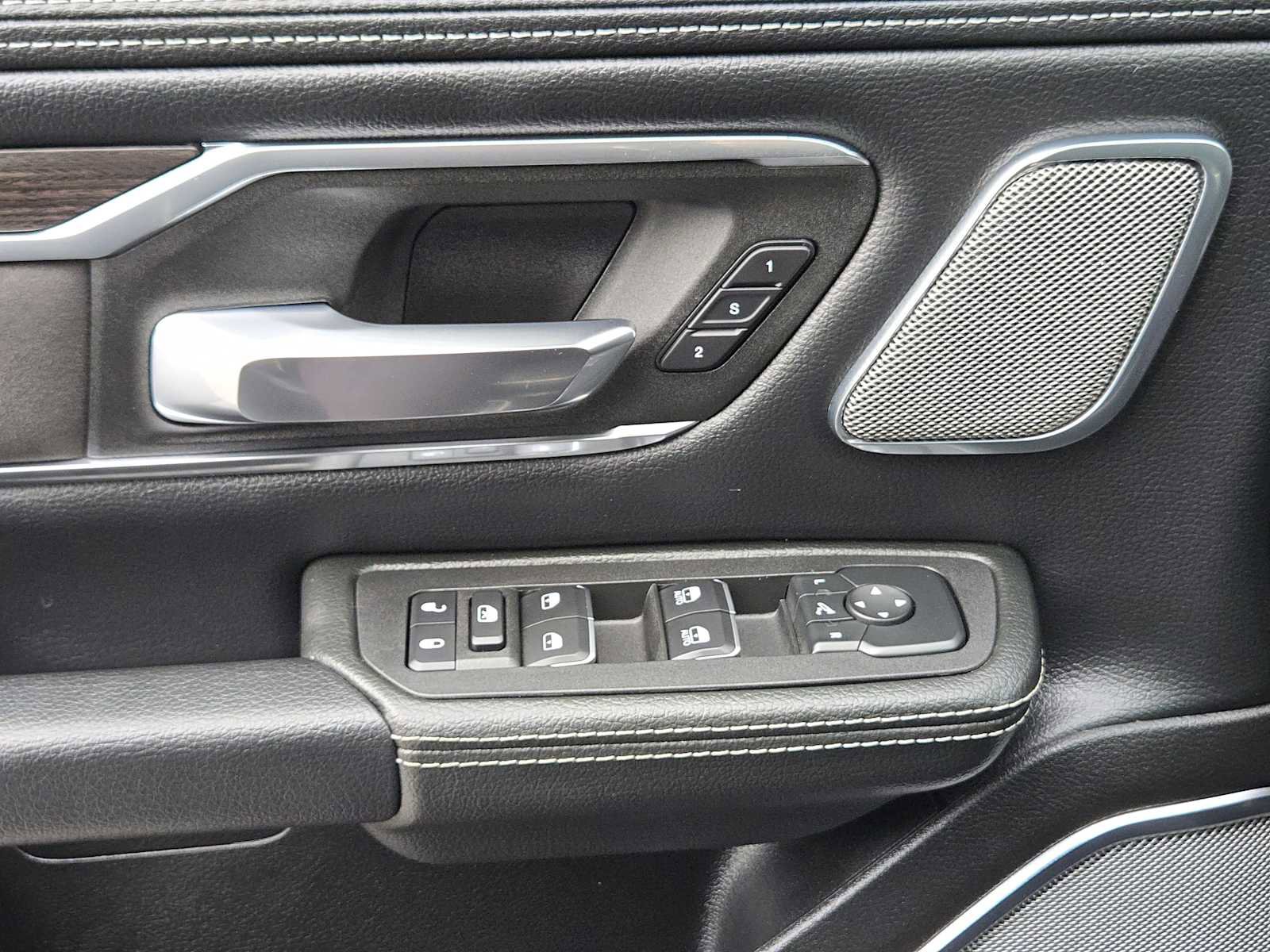 Used 2025 RAM 1500 Laramie w/ Night Edition AWD/4WD image 21