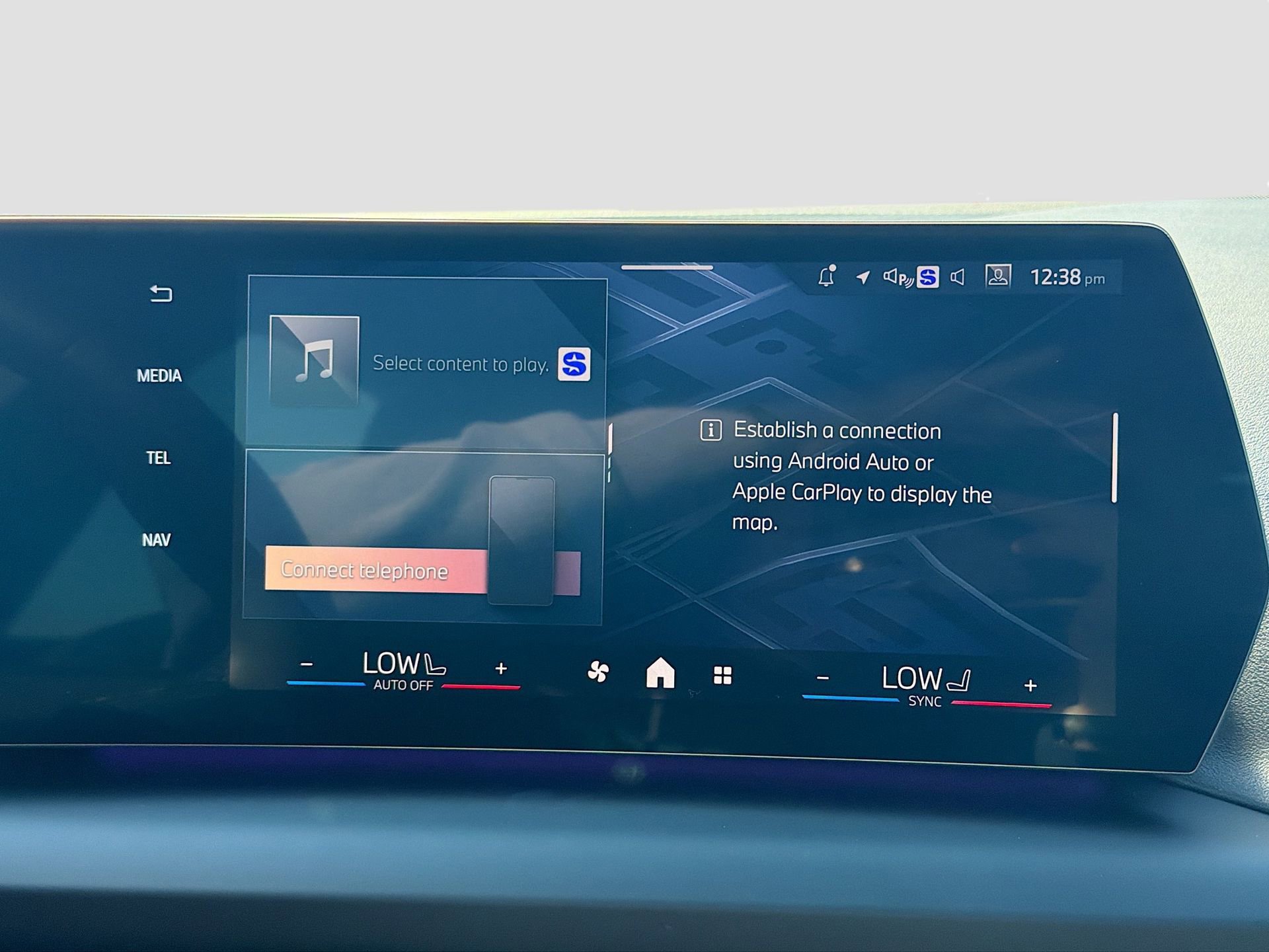 Used 2026 BMW 228i w/ Technology Package image 32