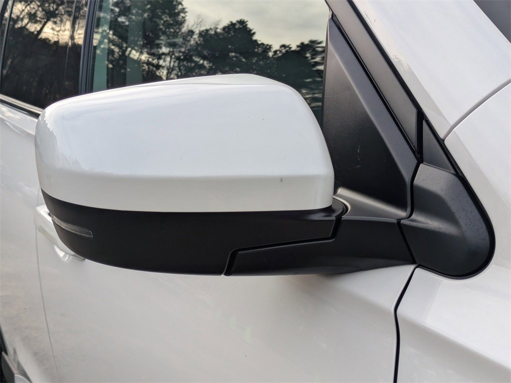 Used 2025 Honda Pilot Touring image 12