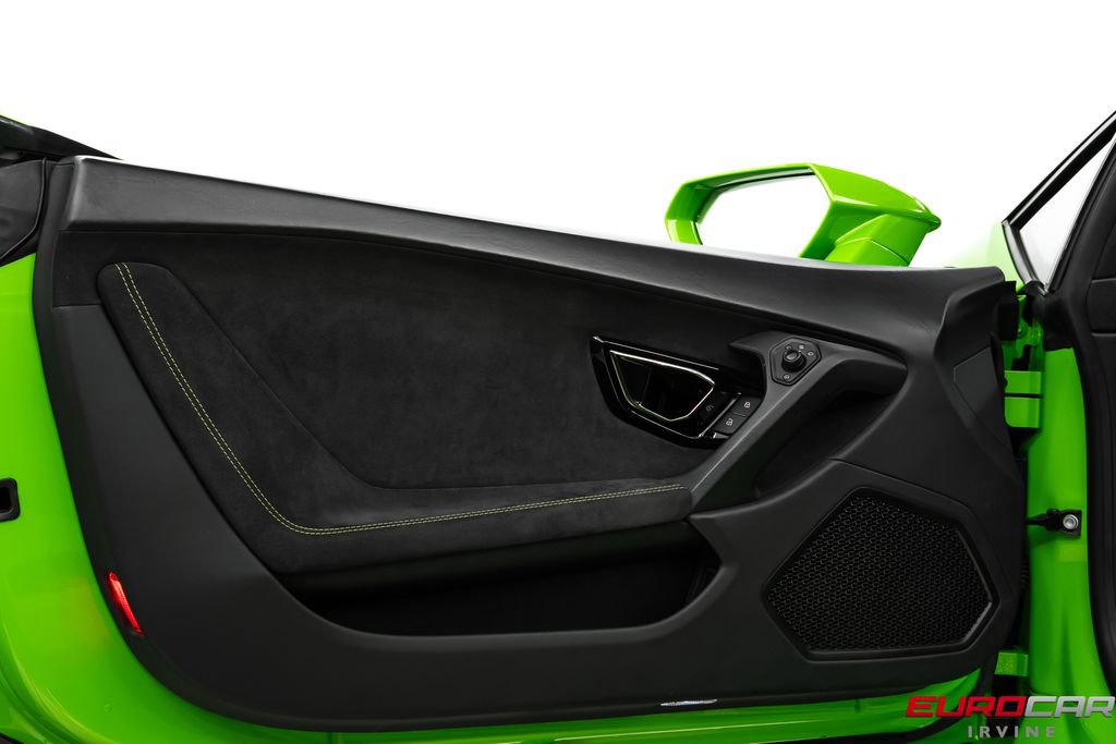 Used 2017 Lamborghini Huracan LP 610-4 image 27