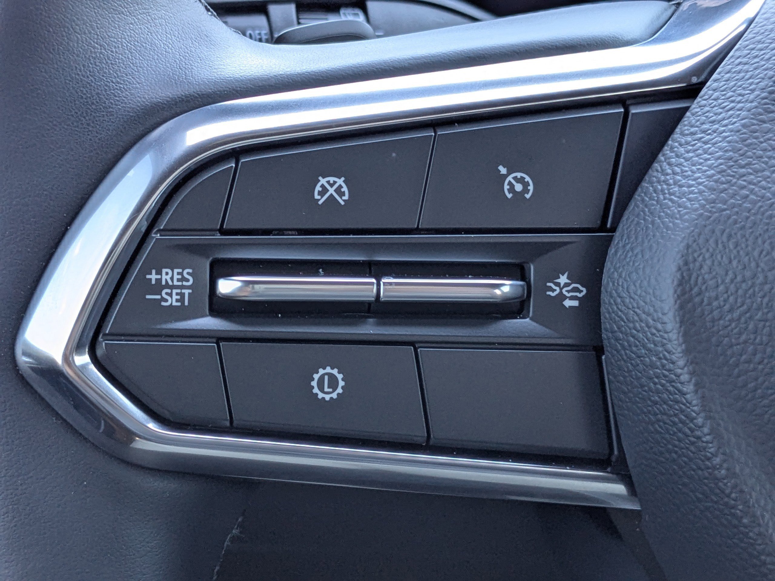 Used 2026 Chevrolet Equinox LT image 24