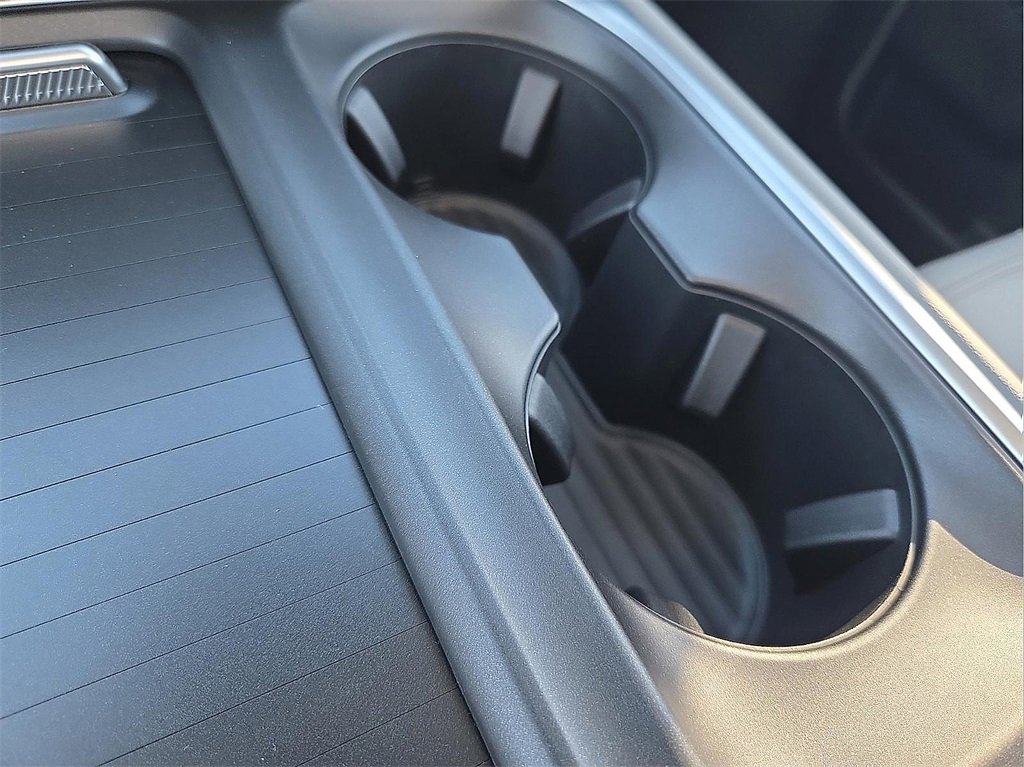 New 2025 Ford Expedition Active image 20