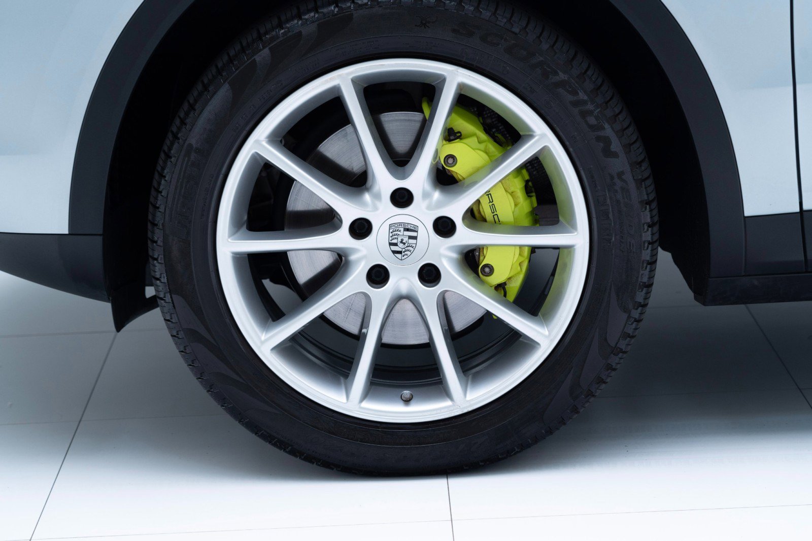 Certified 2022 Porsche Cayenne E-Hybrid image 12