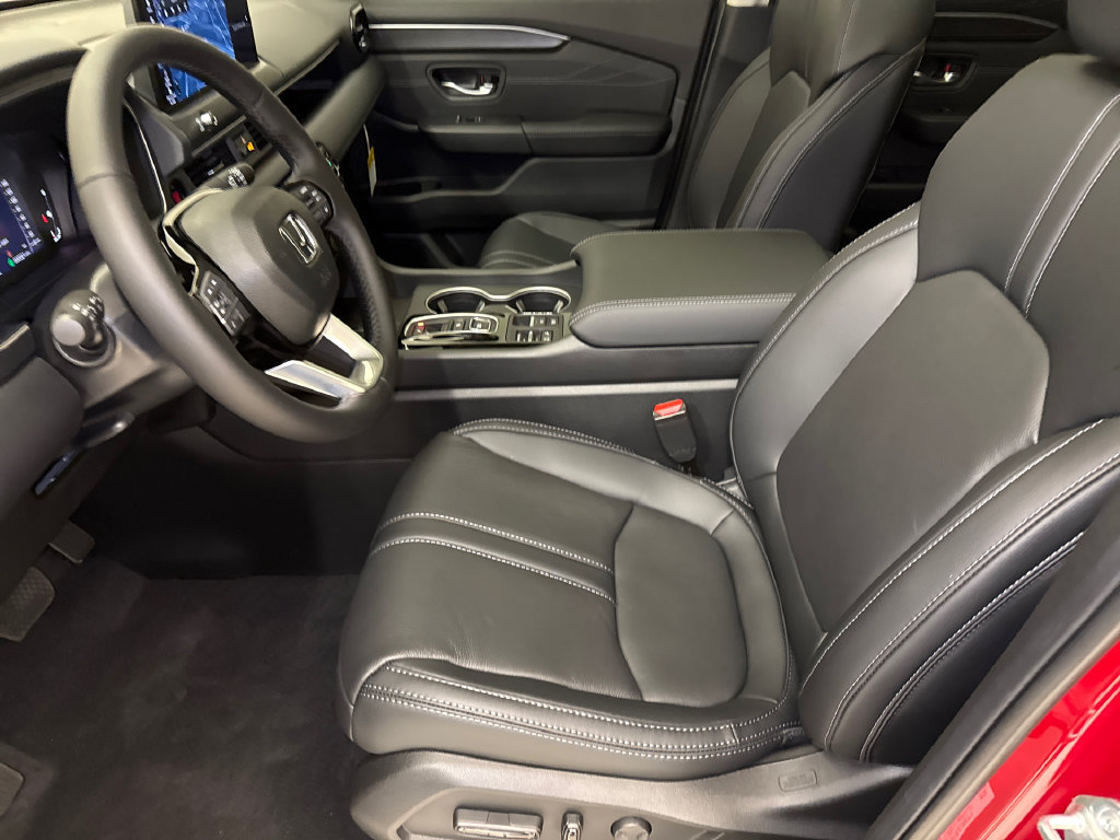 New 2026 Honda Pilot Touring image 19