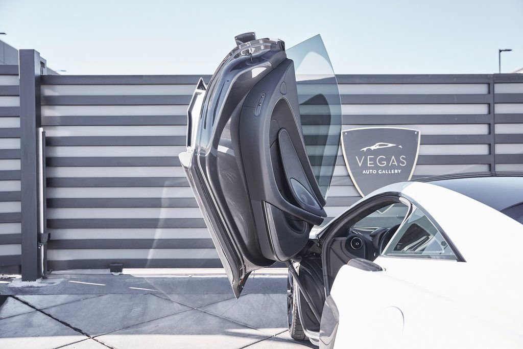 Used 2020 McLaren 570S Coupe image 33