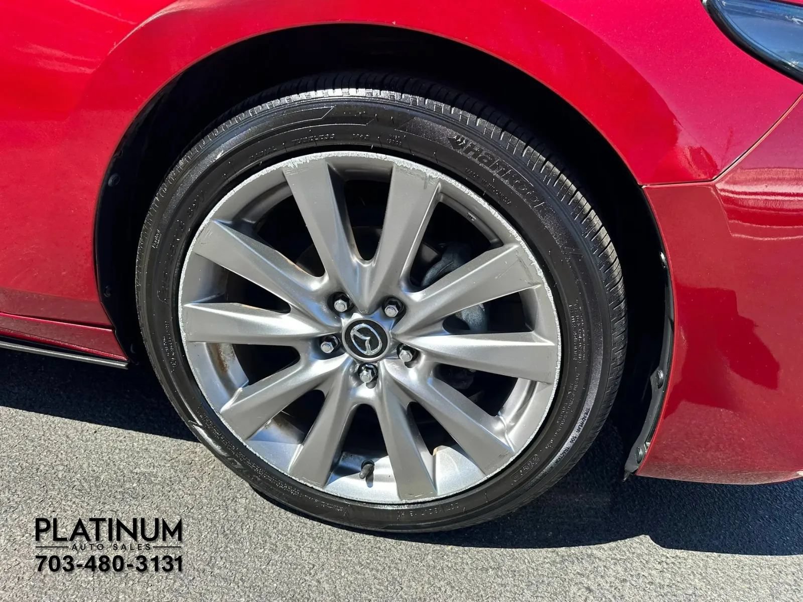 Used 2019 MAZDA MAZDA3 Sedan FWD image 21