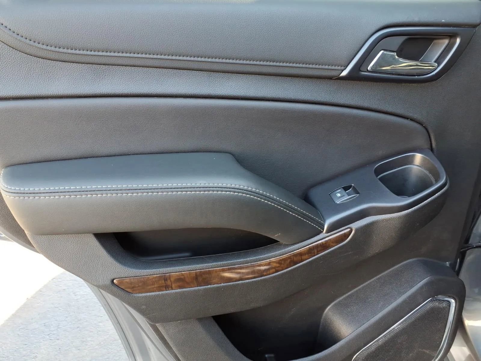 Used 2019 Chevrolet Tahoe LS w/ All-Season Package image 20