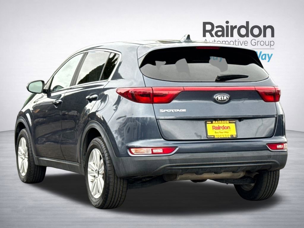 Used 2017 Kia Sportage LX image 4