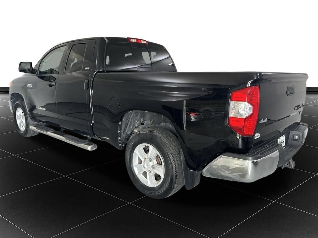Used 2017 Toyota Tundra SR5 AWD/4WD image 3