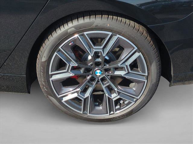 New 2026 BMW i5 eDrive40 w/ M Sport Package image 10