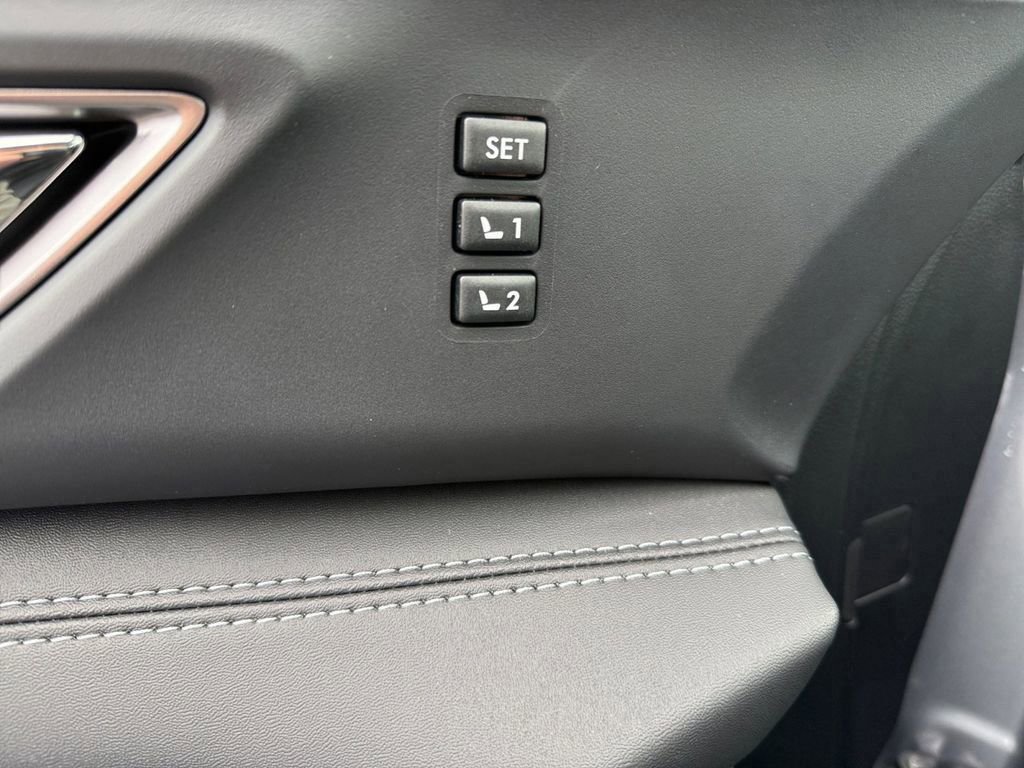 New 2026 Subaru Ascent Limited image 25