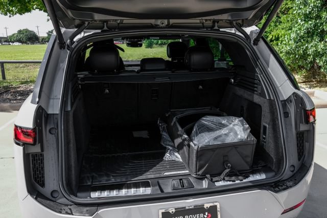 New 2026 Land Rover Range Rover Sport Dynamic SE AWD/4WD image 64