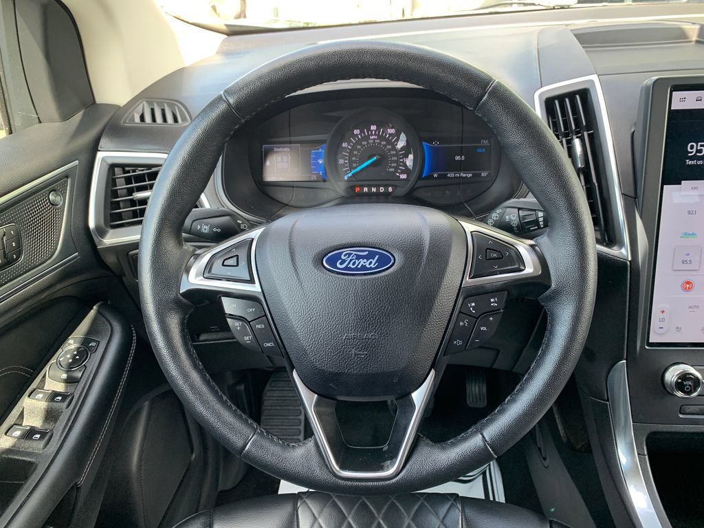 Used 2024 Ford Edge Titanium AWD/4WD image 12