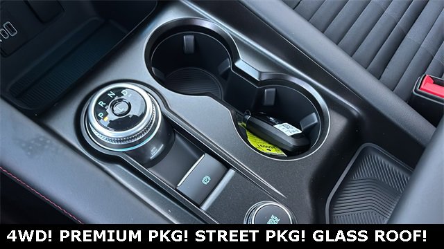 New 2026 Ford Explorer ST-Line w/ ST-Line Street Pack image 19