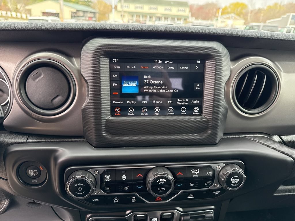 Certified 2021 Jeep Gladiator Sport AWD/4WD image 12