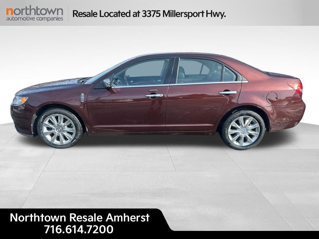 Used 2012 Lincoln MKZ image 2