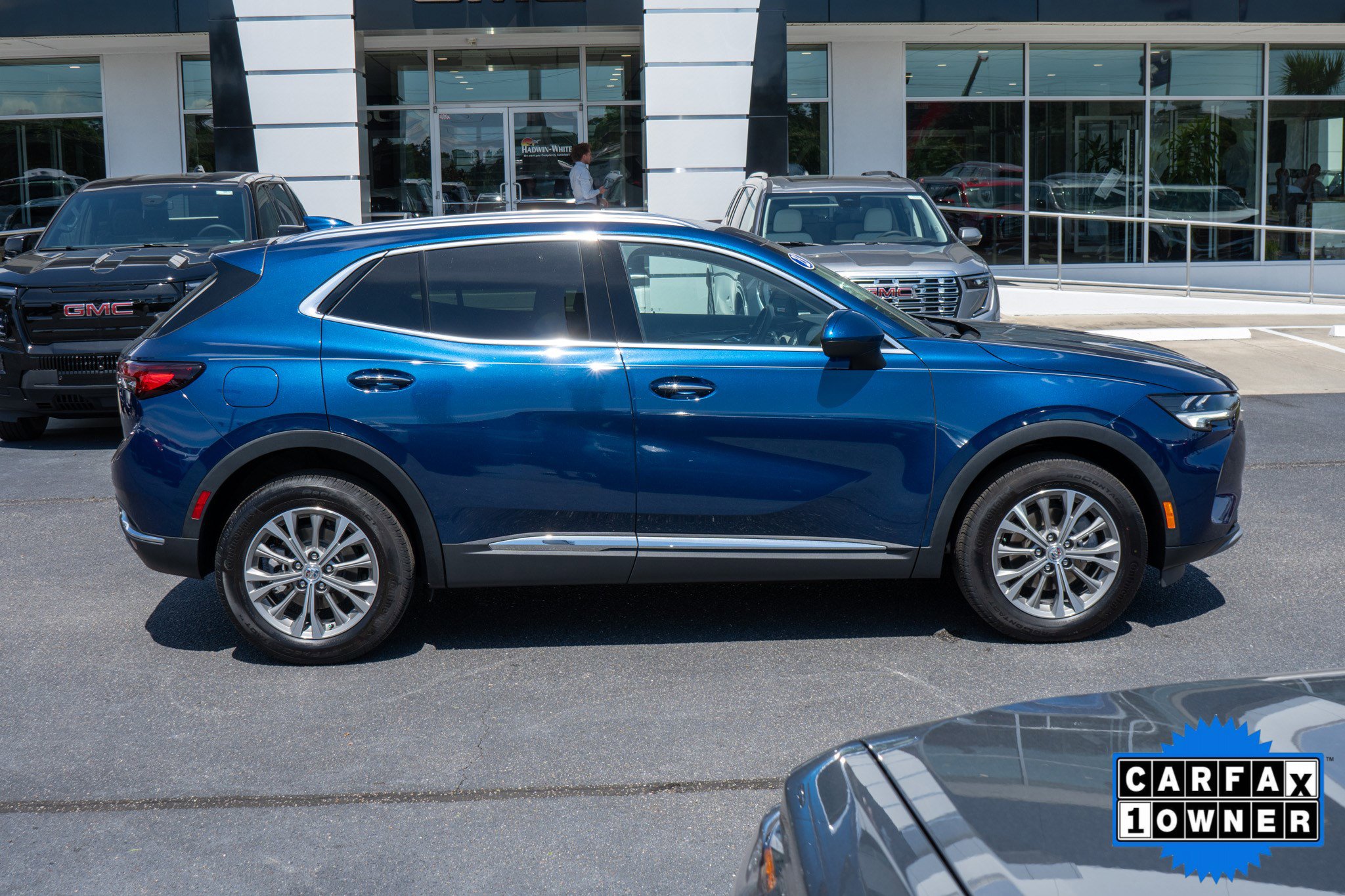 Certified 2023 Buick Envision Preferred FWD image 2