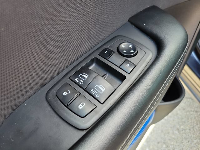 Used 2019 Dodge Challenger SXT RWD image 19