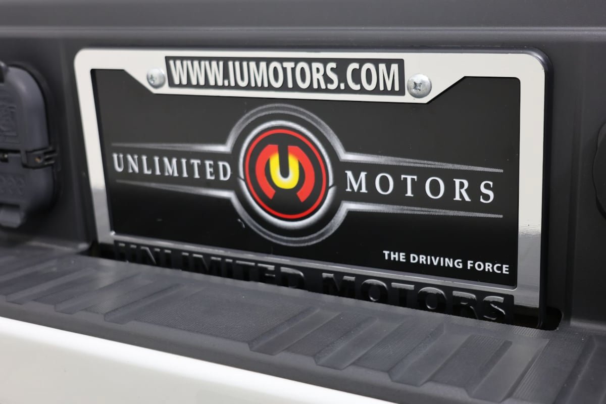 Used 2019 GMC Sierra 2500 Denali w/ Duramax Plus Package AWD/4WD image 21