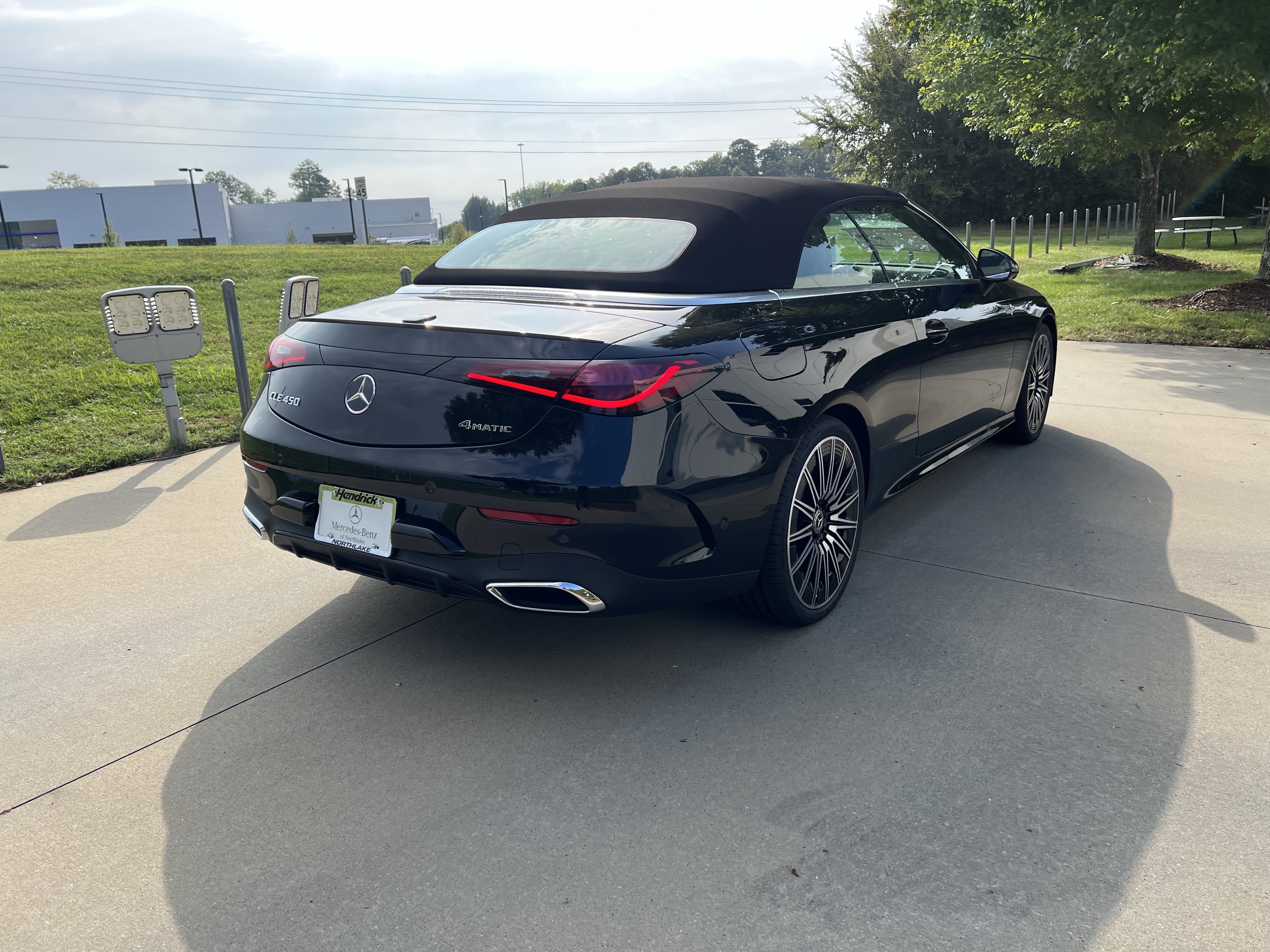 New 2027 Mercedes-Benz CLE 450 4MATIC Cabriolet image 9