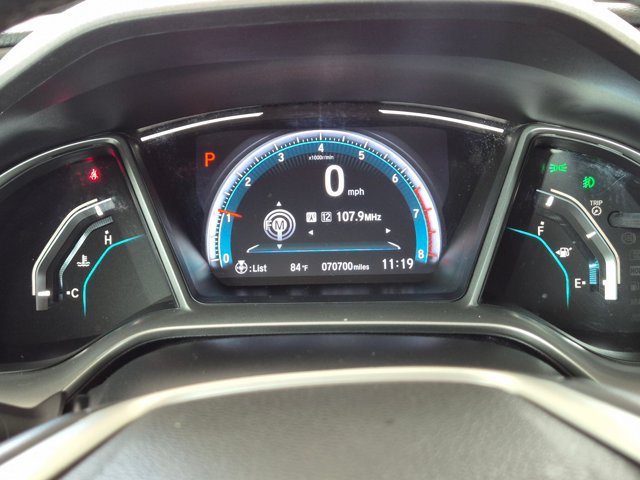 Used 2020 Honda Civic EX image 3