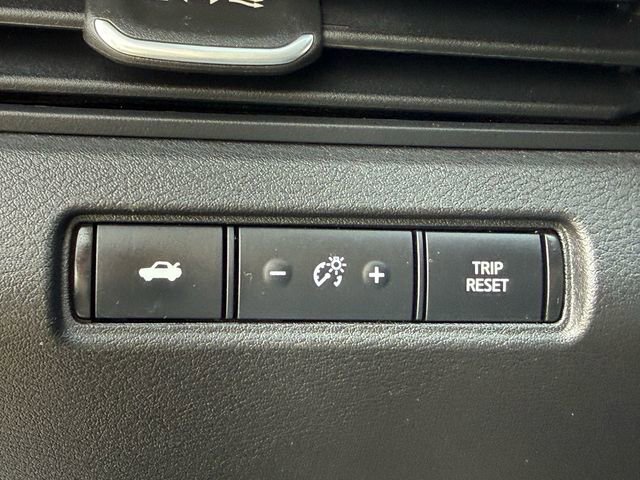 Used 2024 Nissan Altima 2.5 SV image 21