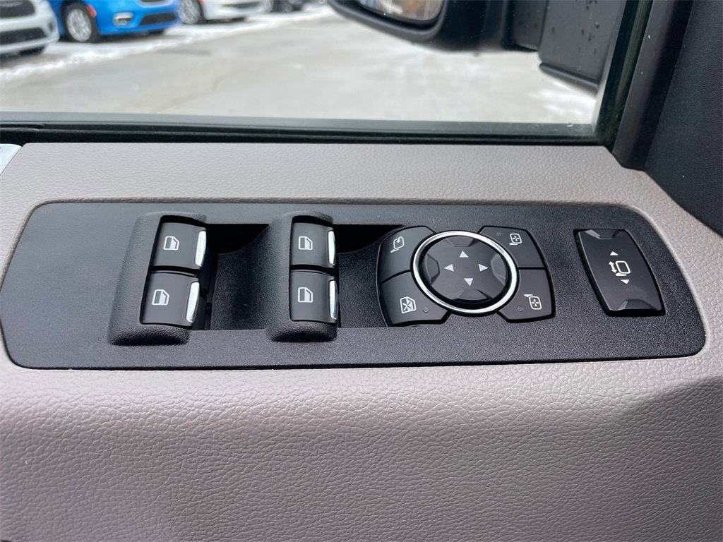 Used 2021 Ford F250 XLT w/ XLT Premium Package image 31