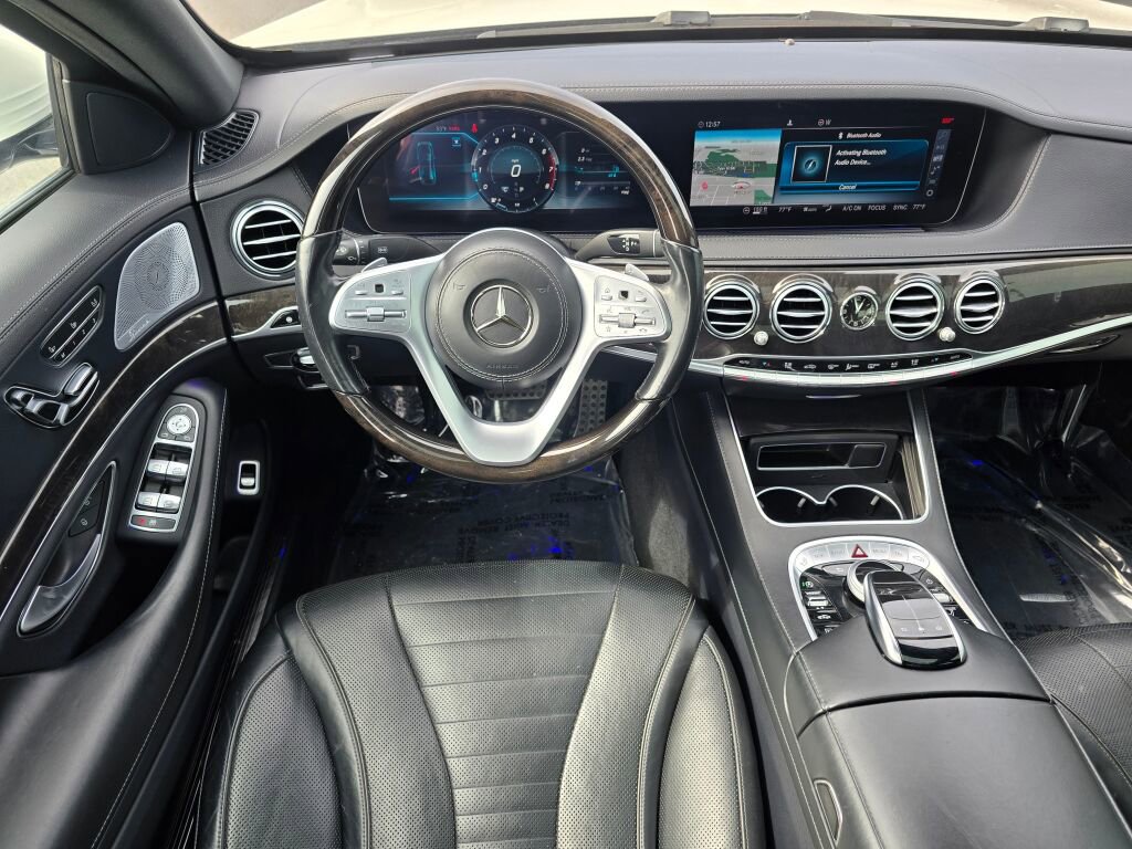 Used 2019 Mercedes-Benz S 560 Sedan w/ AMG Line Exterior image 2
