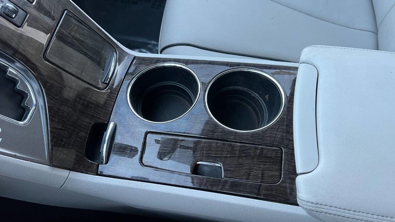 Used 2013 Toyota Venza XLE image 21