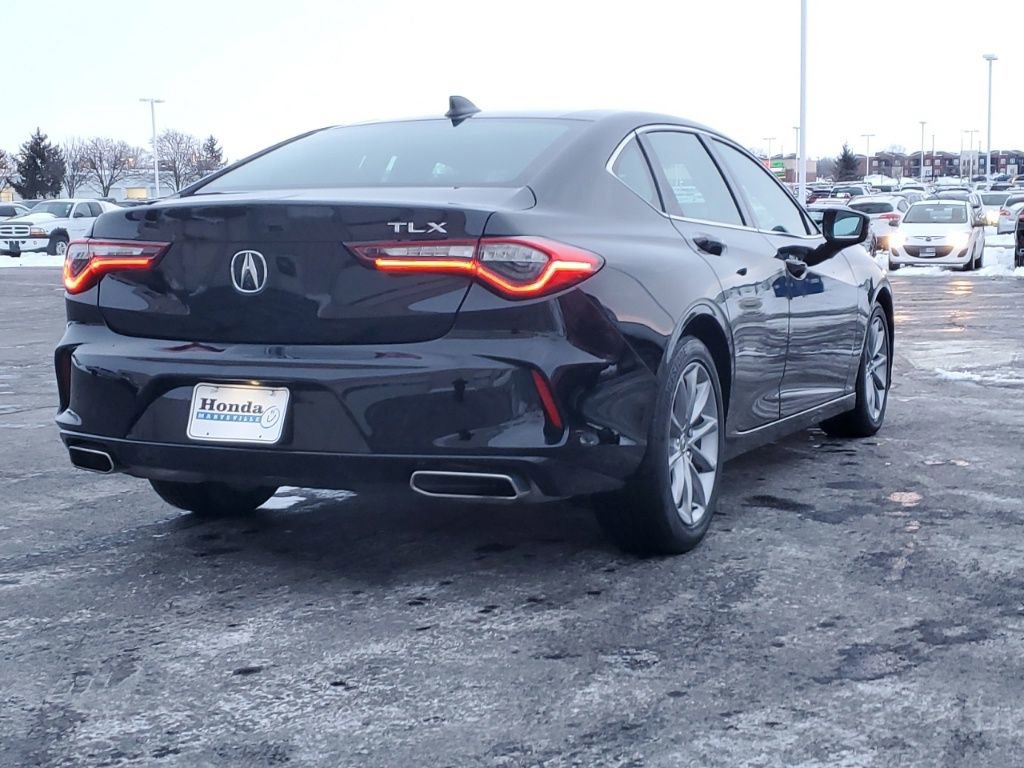 Used 2023 Acura TLX image 8