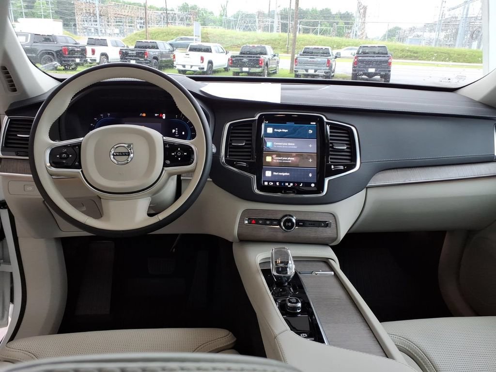 Used 2023 Volvo XC90 B6 Ultimate AWD/4WD image 21