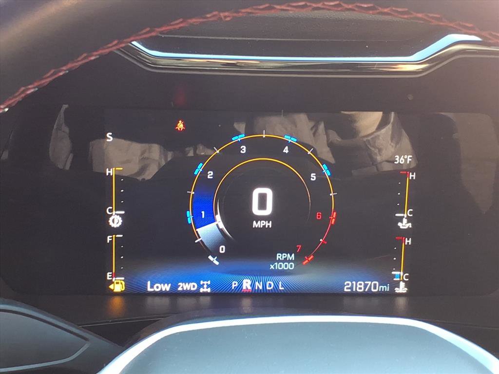 Used 2023 Chevrolet Colorado Z71 w/ Z71 Convenience Package 2 image 24