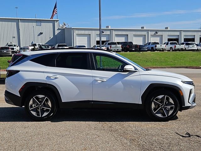 Used 2025 Hyundai Tucson SEL FWD image 4