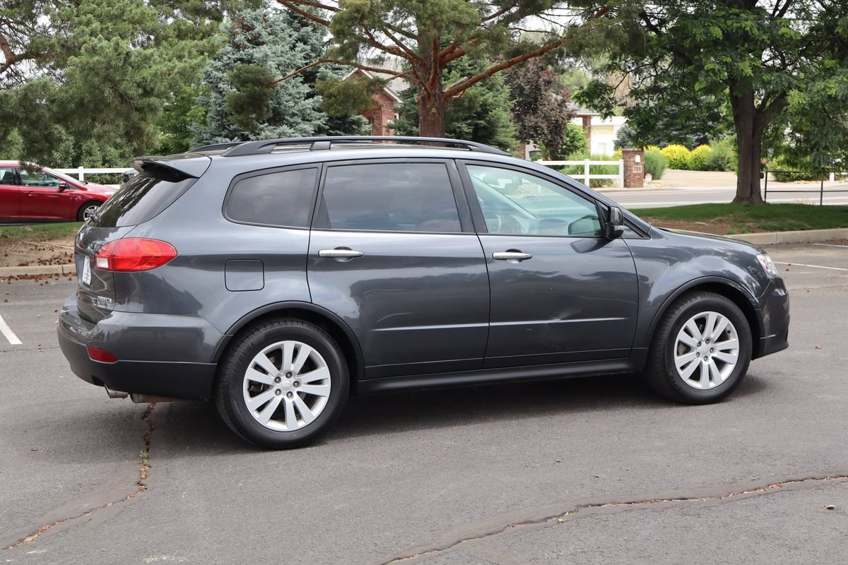 Used 2009 Subaru Tribeca Limited AWD/4WD image 4