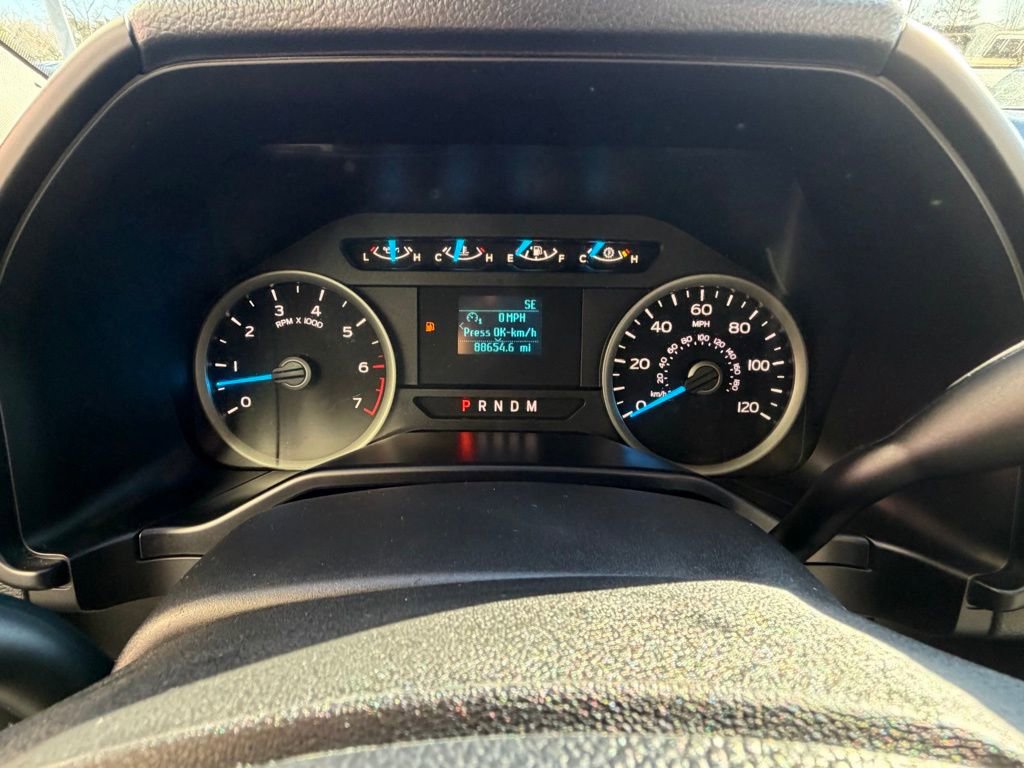 Used 2017 Ford F150 XLT image 10