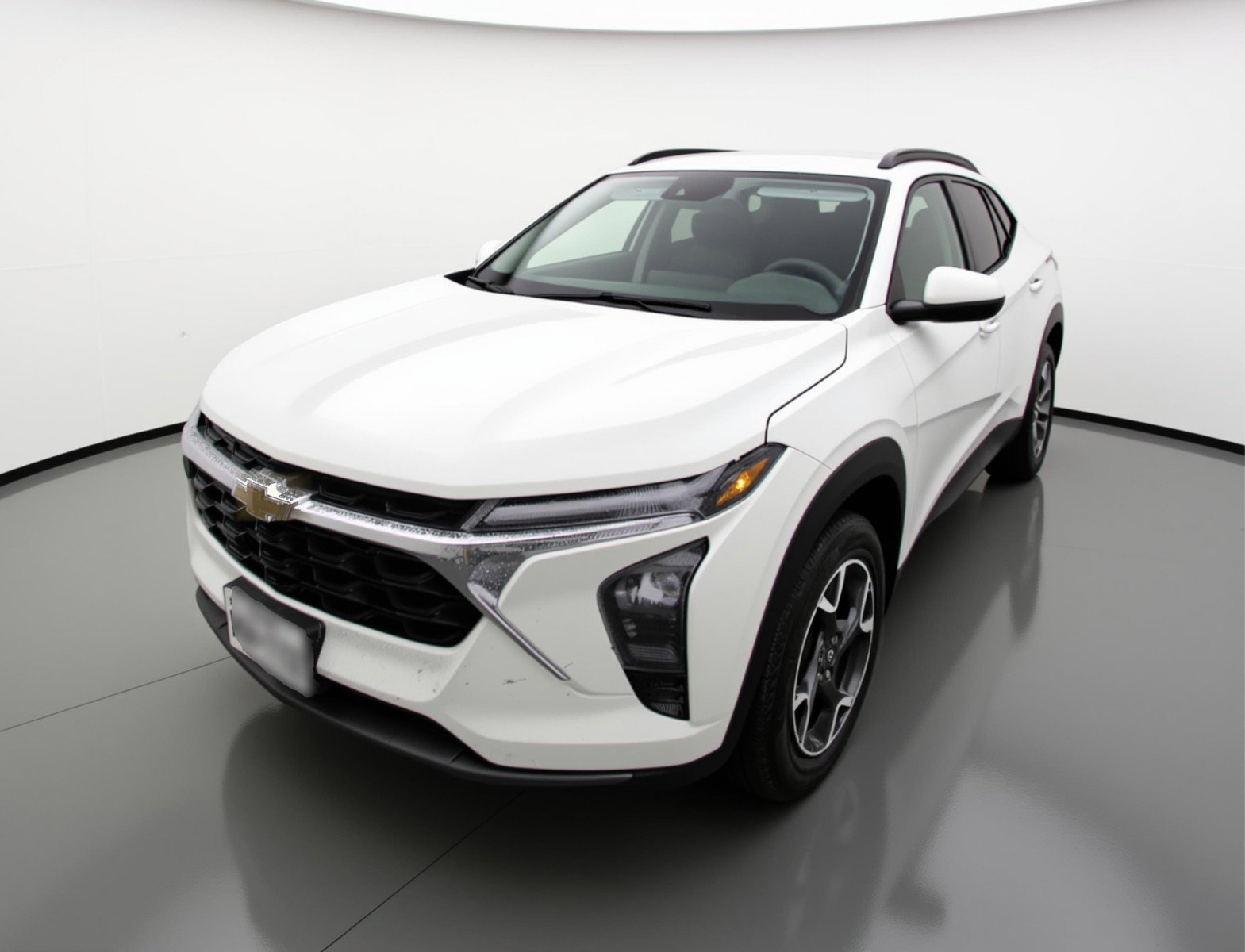 Used 2025 Chevrolet Trax LT image 3