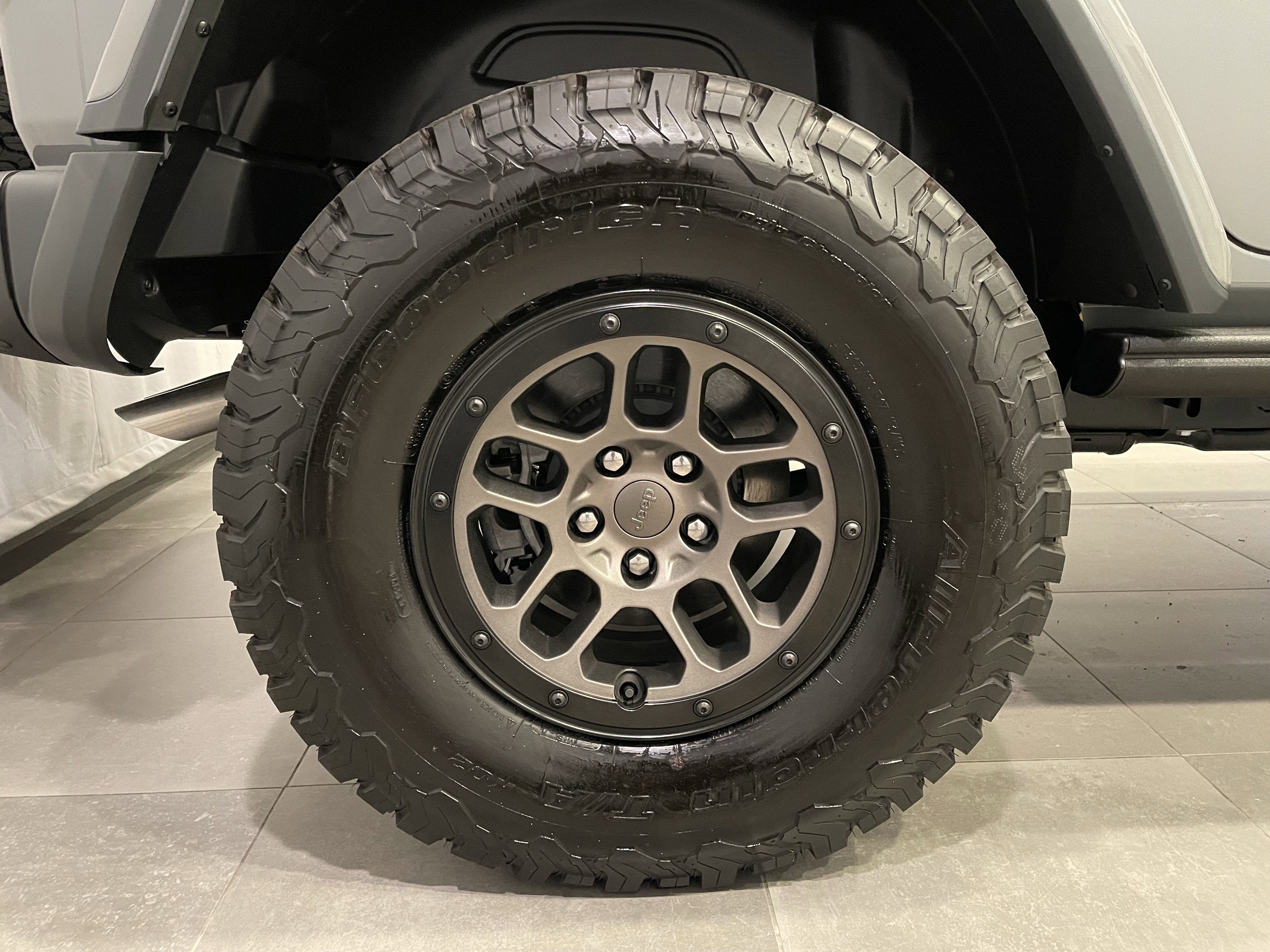Used 2023 Jeep Wrangler Unlimited Rubicon 392 AWD/4WD image 9